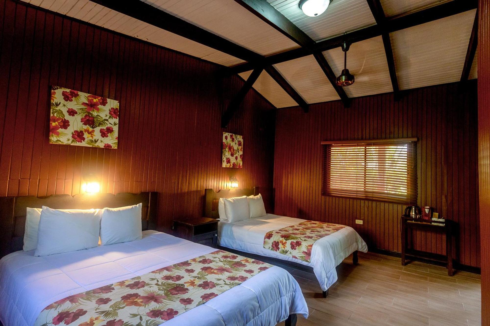 Buena Vista Del Rincon Eco Adventure Park Hotel & Spa 利比里亚 外观 照片